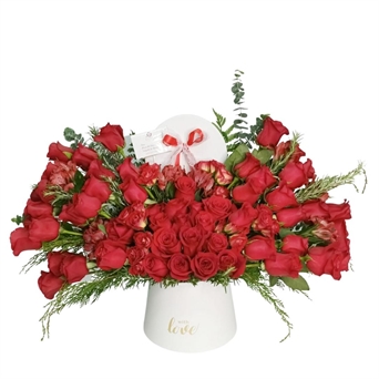 SRP-0140 VAL Your are all love (50 rosas rojas)