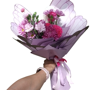 HT-092 Fairy Blooms (ramo mariposa)