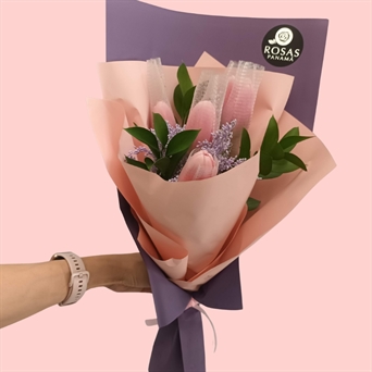HT-121 MD Tulipán en bouquet