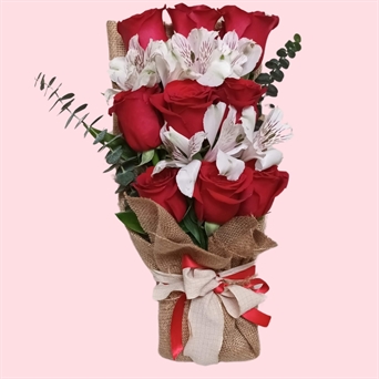 HT-096 PETITE YUTE BOUQUET