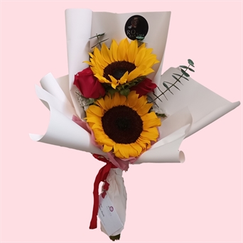 HT-079 Red & Yellow  (2 rosas y girasoles)