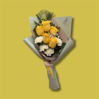 HT-097 Bouquet Friendship (5 Rosas) in yellow