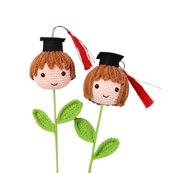 CT-022 Niño o Niña graduado en pin de crochet