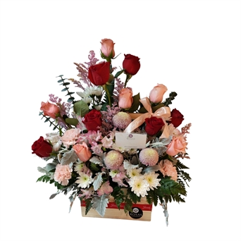 SRP-0152 La Bebesita (12 rosas mix)